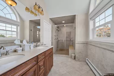 418 Parker Avenue, Levittown, NY 11756 - Photo 11