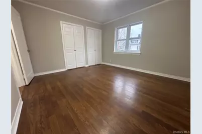 37 Spruce Street #3, Great Neck, NY 11021 - Photo 9