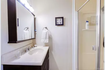 604 Cabot Court E #604, Saint James, NY 11780 - Photo 13