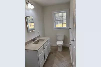 657 Sackett Lake Road, Monticello, NY 12701 - Photo 17