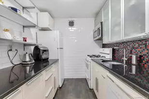118-18 Union Tpke, Kew Gardens, NY 11415 - Photo 11
