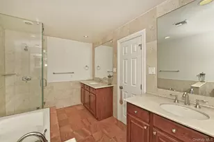 13 Sheppard St, Glen Head, NY 11545 - Photo 21