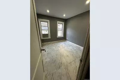 2515 Holland Avenue, Bronx, NY 10467 - Photo 15