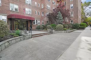 63-61 99th St, Rego Park, NY 11374 - Photo 17