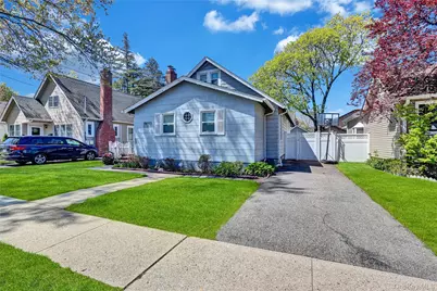 1834 Twain Street, Baldwin, NY 11510 - Photo 5