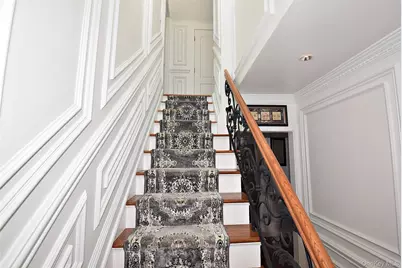 14 Plymouth Street, New Hyde Park, NY 11040 - Photo 15