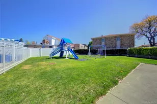1595 N Central Ave, Valley Stream, NY 11580 - Photo 29