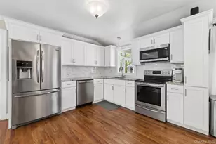 1039 Middle Rd, Riverhead, NY 11901 - Photo 17