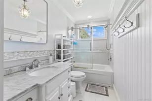 1039 Middle Rd, Riverhead, NY 11901 - Photo 19