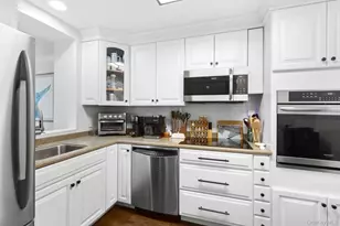 61 Brittany Ln, Westhampton Beach, NY 11978 - Photo 5