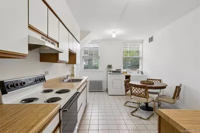208A Wheatley Road, Old Westbury, NY 11568 - Photo 13