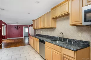 2 Seley Cross, Islip Terrace, NY 11752 - Photo 7