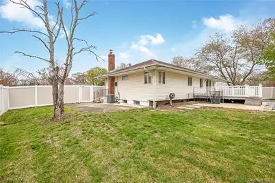 2 Seley Cross, Islip Terrace, NY 11752 - Photo 21