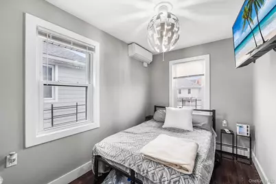 162 Beach 27th Street, Far Rockaway, NY 11691 - Photo 13
