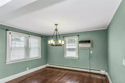 26 Harvard Avenue, Lynbrook, NY 11563 - Photo 5