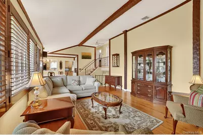 984 Fox Meadow Road, Yorktown Heights, NY 10598 - Photo 11