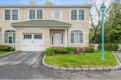 6 Villa Promenade, Bay Shore, NY 11706 - Photo 1