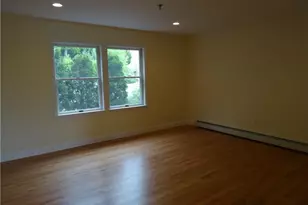 30 Mortimer Terrace, White Plains, NY 10607 - Photo 5