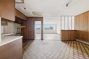 1323 E 222nd St, Bronx, NY 10469 - Photo 11