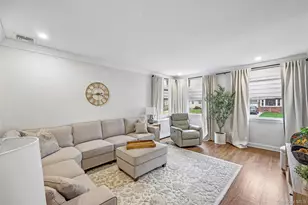 23 Berwick Rd, Hewlett, NY 11557 - Photo 7