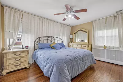 23 Berwick Road, Hewlett, NY 11557 - Photo 17