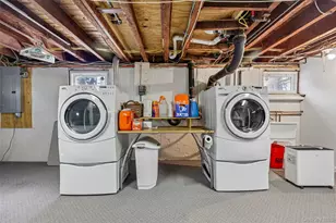 23 Berwick Rd, Hewlett, NY 11557 - Photo 29