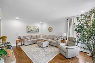 23 Berwick Rd, Hewlett, NY 11557 - Photo 5