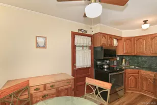 3551 Condor Rd, Levittown, NY 11756 - Photo 7
