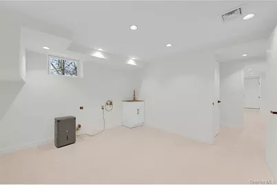 225 Hilltop Street, Mahopac, NY 10541 - Photo 31