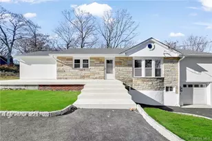 225 Hilltop St, Mahopac, NY 10541 - Photo 5