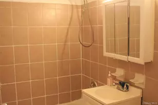 1332 Metropolitan Ave, Bronx, NY 10462 - Photo 3