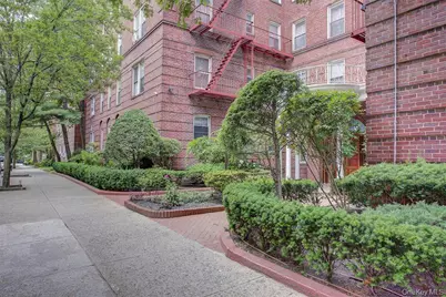 111-39 76th Road #D1, Forest Hills, NY 11375 - Photo 15
