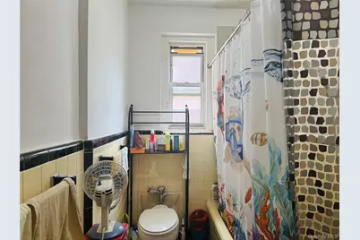 111-39 76th Road #D1, Forest Hills, NY 11375 - Photo 9