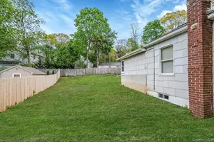 145 Locust Dr, Rocky Point, NY 11778 - Photo 21