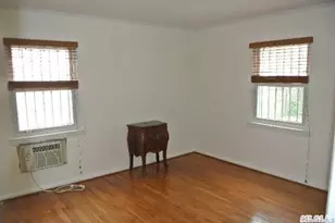 121-01 196th St, Springfield Gardens, NY 11413 - Photo 3
