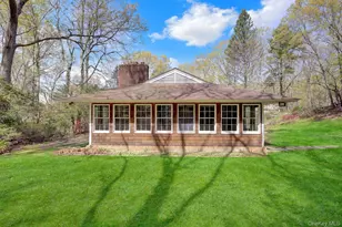 28 Picardy Ln, Syosset, NY 11791 - Photo 7