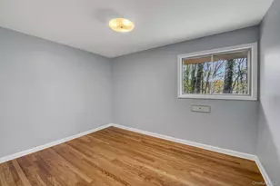 28 Picardy Ln, Syosset, NY 11791 - Photo 27
