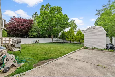 14 Evans Avenue, Albertson, NY 11507 - Photo 23