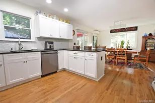 64 Glen Rd, Calverton, NY 11933 - Photo 11