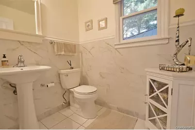 64 Glen Road, Calverton, NY 11933 - Photo 27