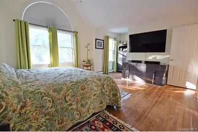 64 Glen Road, Calverton, NY 11933 - Photo 17