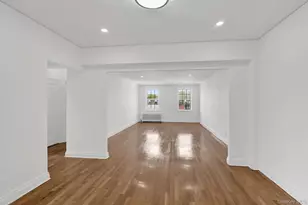 1 Ash Pl, Great Neck, NY 11021 - Photo 5