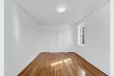 1 Ash Place #3A, Great Neck, NY 11021 - Photo 9