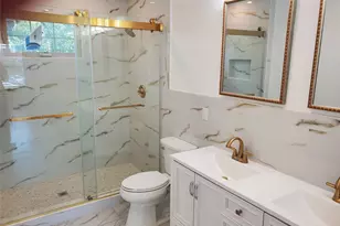 529 Maple Ave, Uniondale, NY 11553 - Photo 5