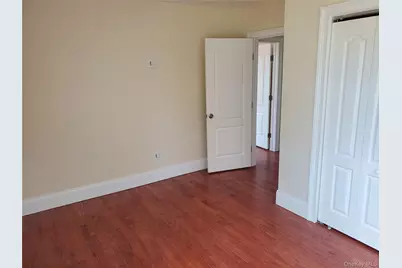 529 Maple Avenue #Second Floor, Uniondale, NY 11553 - Photo 9