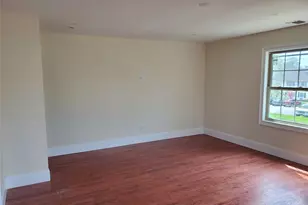 529 Maple Ave, Uniondale, NY 11553 - Photo 3