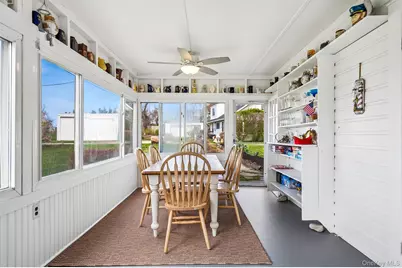 21 N Walk, Riverhead, NY 11901 - Photo 11