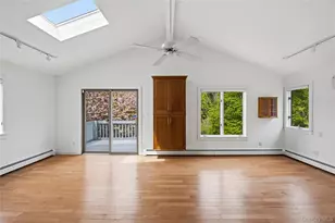 81 Old Post Rd, East Setauket, NY 11733 - Photo 31