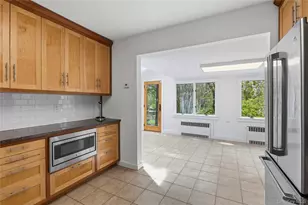 81 Old Post Rd, East Setauket, NY 11733 - Photo 7