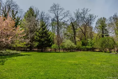 81 Old Post Road, East Setauket, NY 11733 - Photo 39